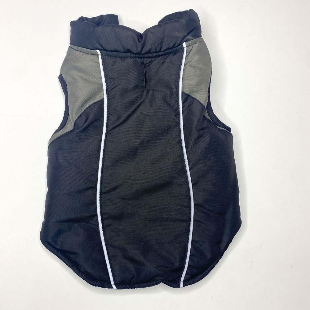 Simply Wag, dog size small black/grey winter vest w/reflective accents.